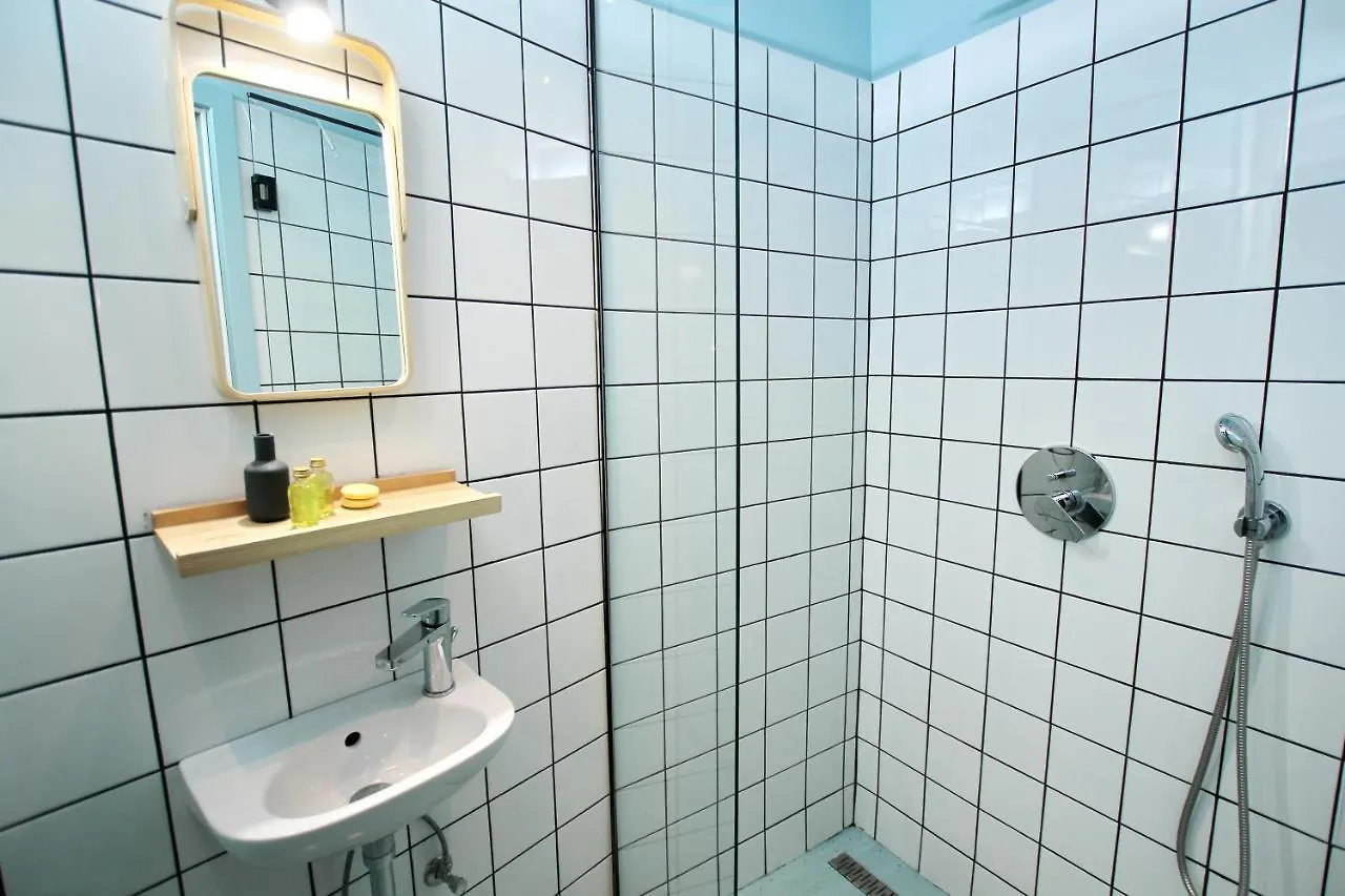 Gellerico Apartments Deak Square Budapest 0*,